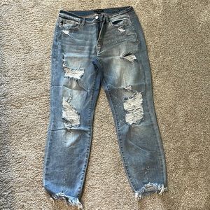 Judy Blue boyfriend for distressed jeans, size 13/30